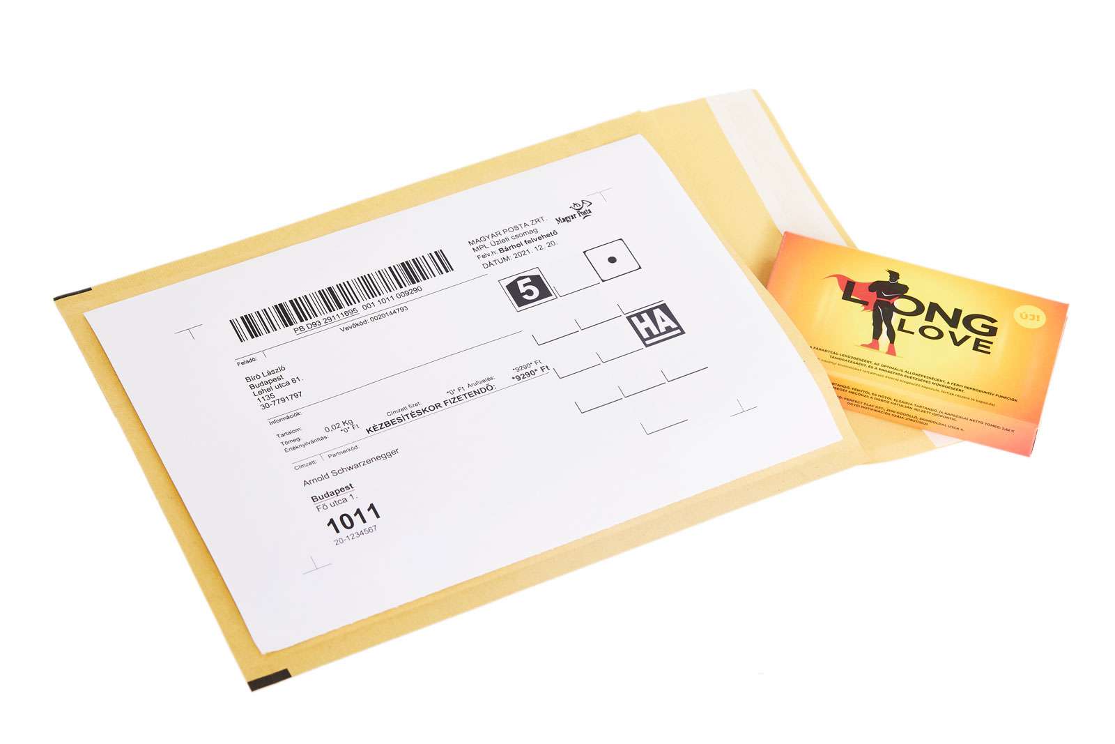 Rendelj bátran. A csomagolásból és a címzésből sem derül ki a csomag tartalma